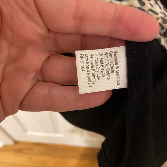 Kim Rogers Black and White Boxy Short Sleeve Blouse - Picture 4 of 5